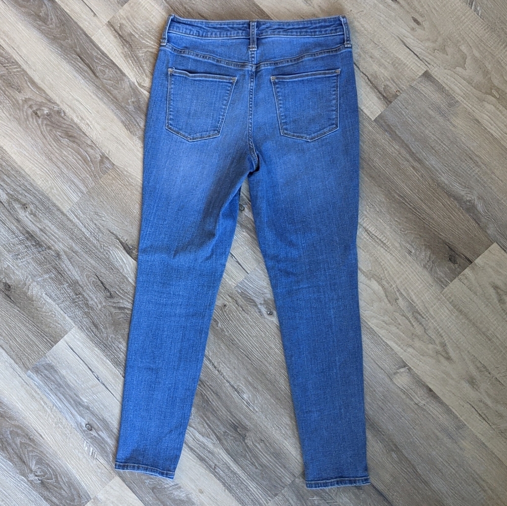 Universal Thread High Rise Skinny Jeans - Picture 3 of 5